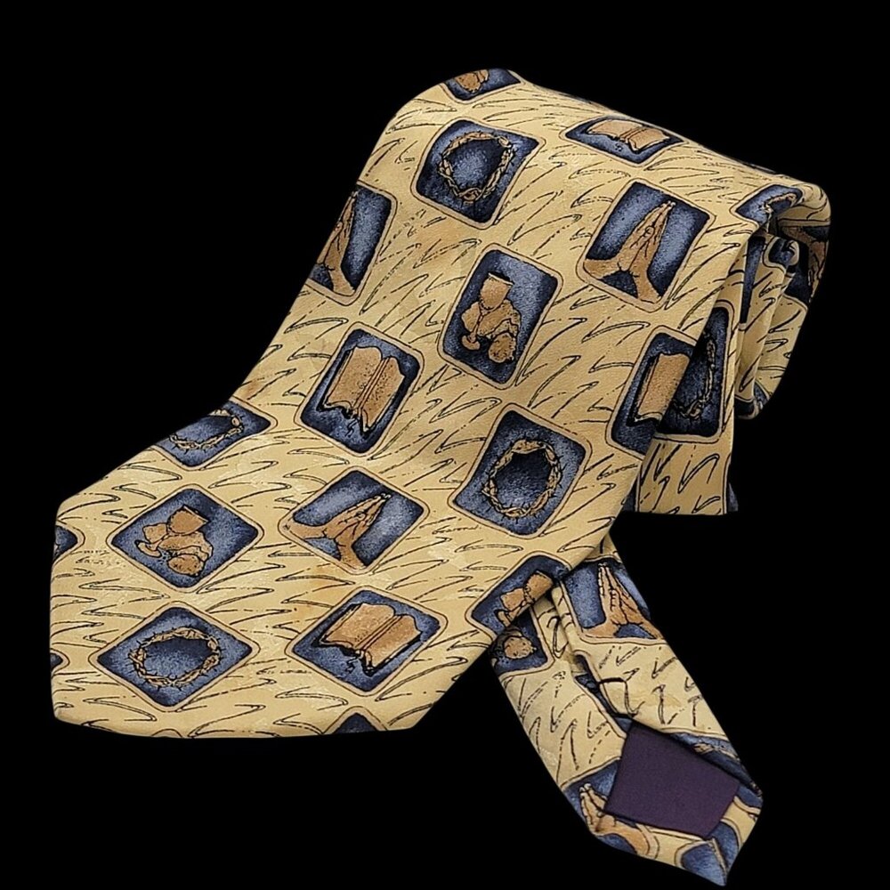 Religious-Themed Mens Tie W/ Praying Hands Grandfathercore Wide